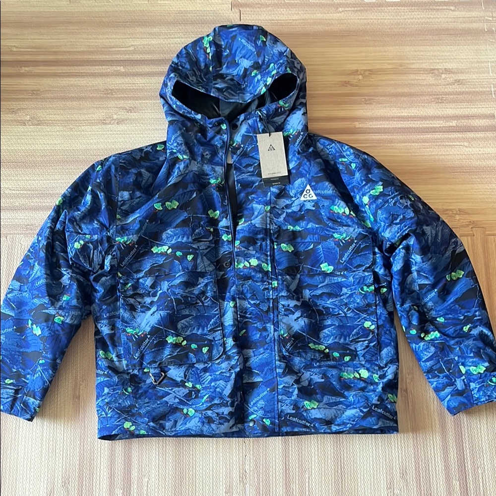 NWT Men’s Nike ACG Storm Fit Blue Camouflage Jacket